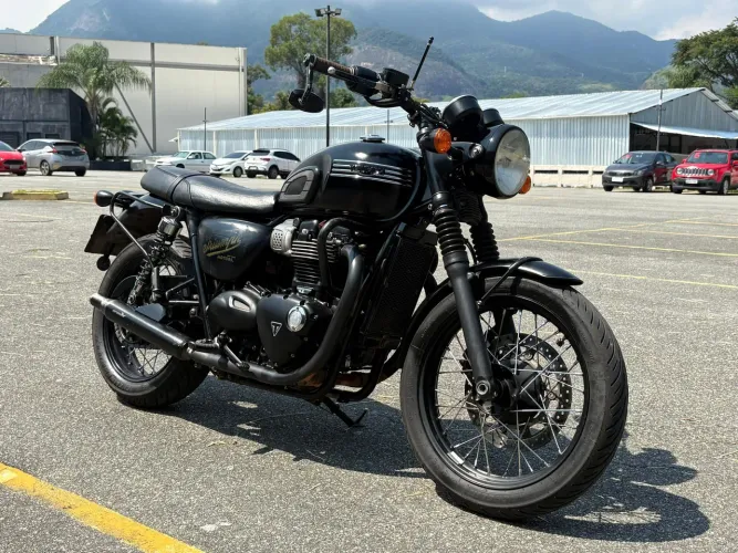 Triumph Bonneville T100 Black 2018