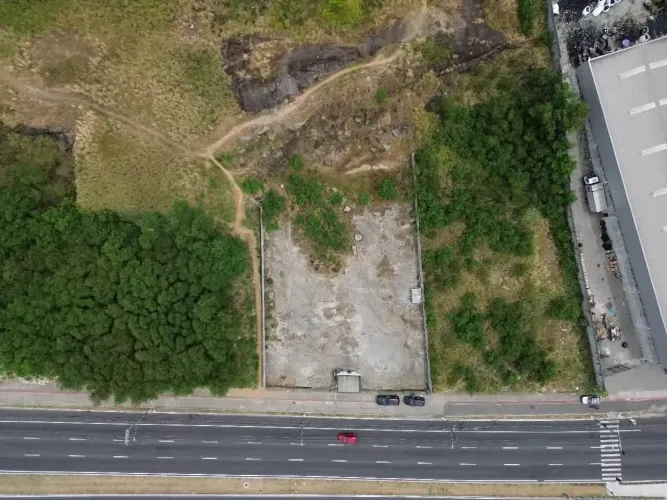 TERRENO COM MAIS DE 3.000 M² À VENDA! NA CARLOS LIDEMBERG