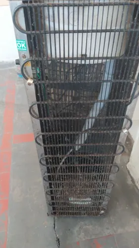 BEBEDOURO FUNCIONANDO PERFEITAMENTE RETIRAR EM AMARALINA PRÓXIMO NOVO MIX SUPERMERCADO