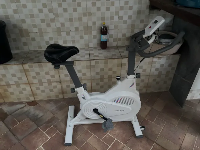 Bicicleta para exercício 