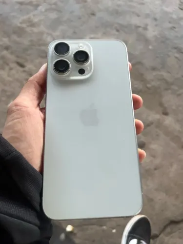 iPhone 16 pro