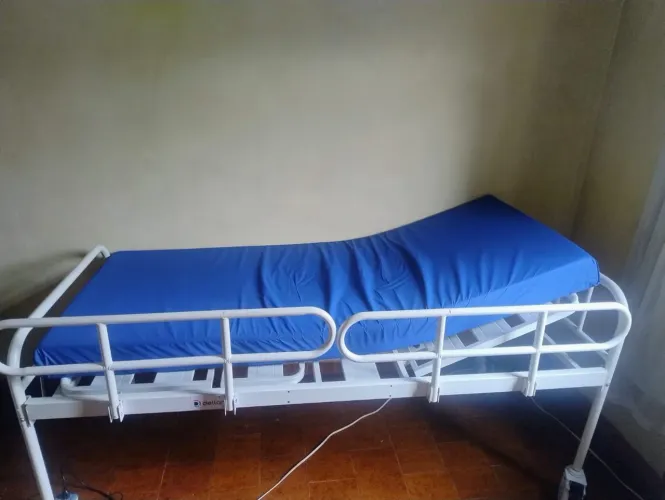 Cama hospitalar