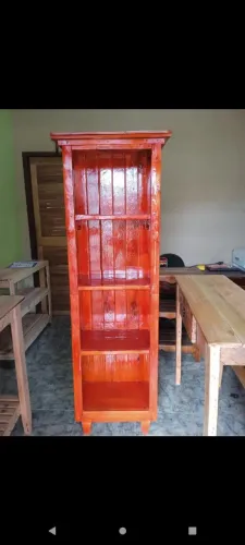 Estante de madeira multiuso,funcional
