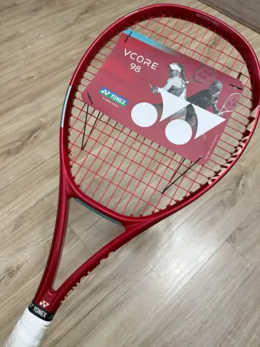 Yonex Vcore 98 L3 - USADA 2x