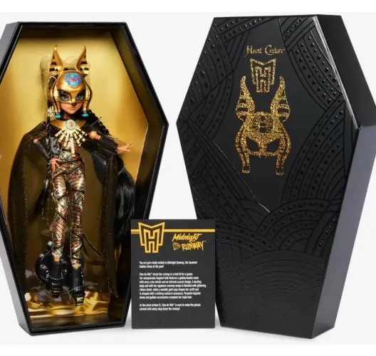 Monster High Cleo De Nile Haunt Couture Midnight Runway Doll