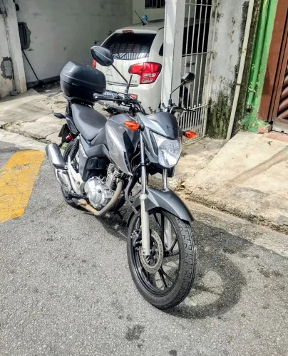 Honda fan 160 (Troco em ADV)
