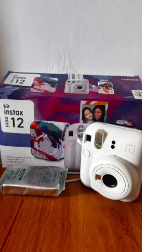 camera polaroid