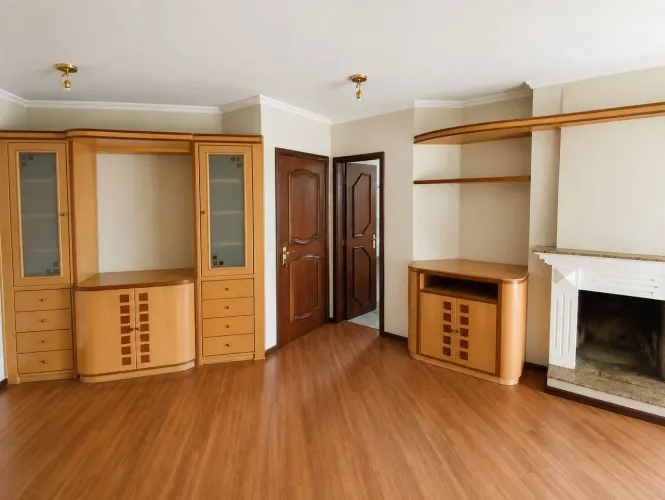 Apartamento no Bigorrilho - Curitiba - PR Direto com proprietário!