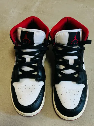Tênis Nike Air Jordan oportunidade!