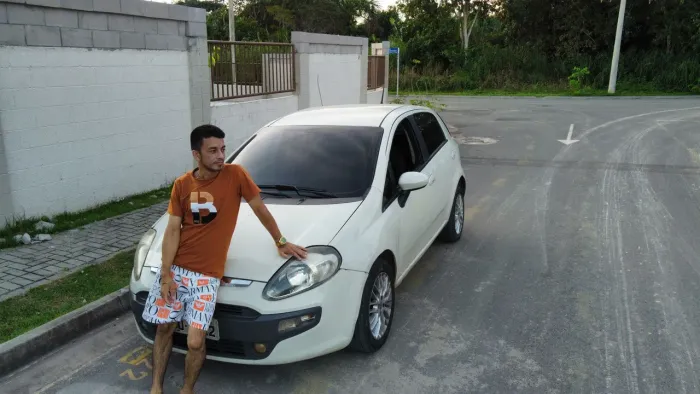 Fiat Punto Essence 1.6 Flex 16V 5P 2013