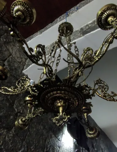 Lindo Lustre De Bronze Provençal 12 Tulipas