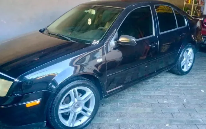 Volkswagen Bora 2.0 8V Comfortline Mec. 2001