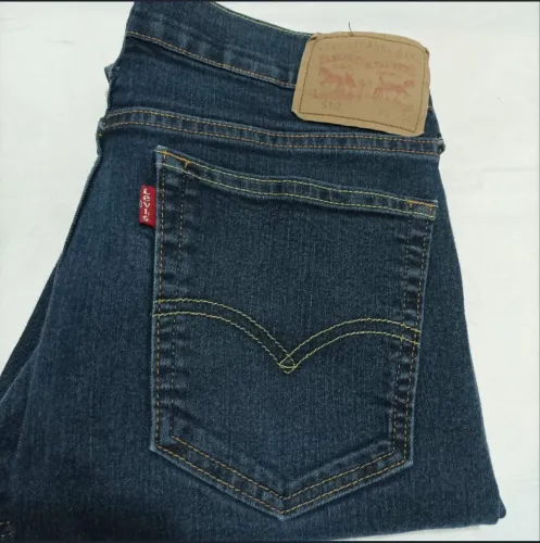 Calça jeans Levi's 510 azul escura 40