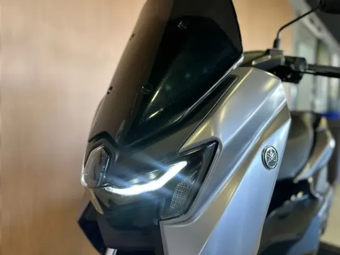 YAMAHA NMAX 160 ABS