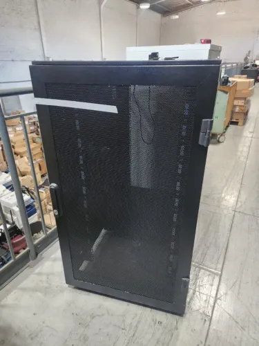  Rack de Chão Servidor 24u Com Porta