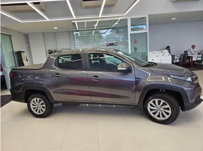 Fiat Strada Freedom 1.3 Flex 8V CD 2026