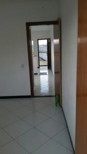 Aluga se casa