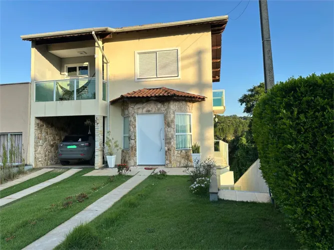 Casa Completa - "PORTEIRA FECHADA" em Condomínio Fechado São Roque/SP