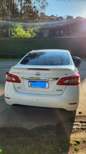 Nissan Sentra SL 2.0/ 2.0 Flex Fuel 16V Aut. 2015
