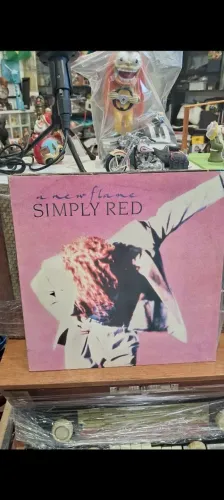 lp simply red - a new flame ótimo estado de conservação