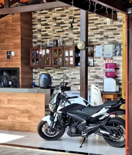 Moto nova Dominar 400. RS 25 mil