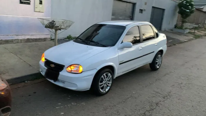 Chevrolet Corsa SED Class.spirit 1.0/1.0 Flexpower (álcool) 2009