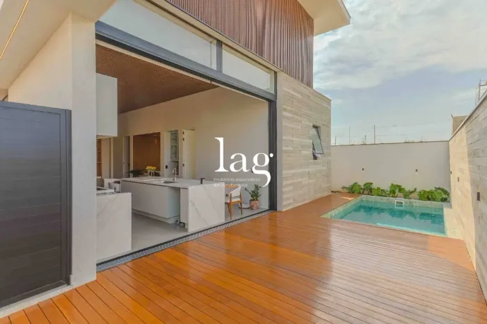 Casa térrea com 3 quartos à venda, 190 m² - Condomínio Terras Alpha Nova Esplanada - Votor