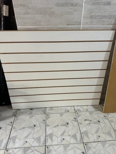Prateleira caneletado