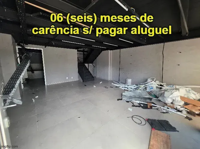 Centro comercial para aluguel tem 120 metros quadrados em Barra Olímpica - Rio de Janeiro