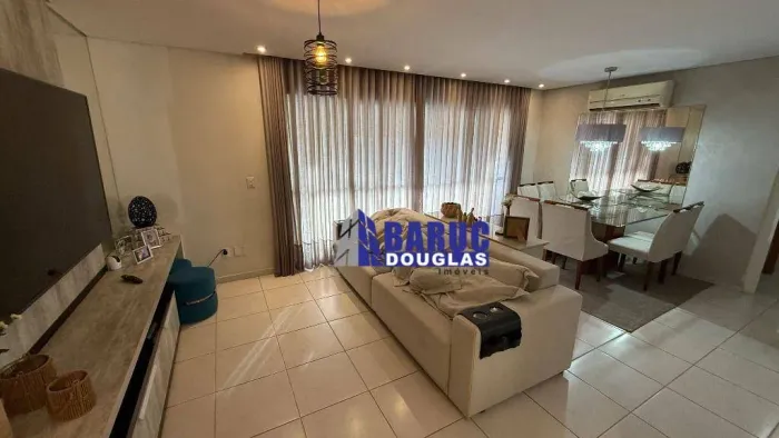 Vende-se lindo apto no Edificio Green Hill, com 03 quartos sendo 01 suíte, andar intermedi