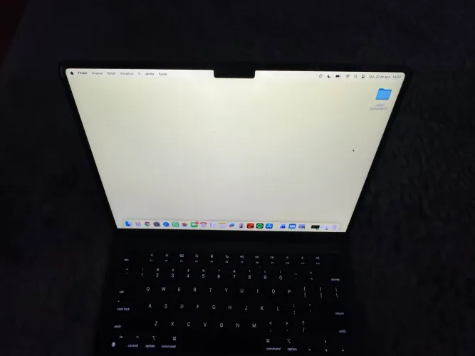 MacBook Air M2 16gb