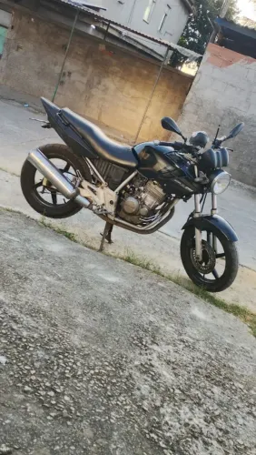 CBX Twister 2006 Barata