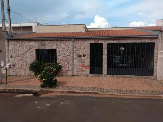 Casa com 2 dormitórios à venda, 133 m² por R$ 490.000,00 - Vila Grego - Santa Bárbara D'Oe
