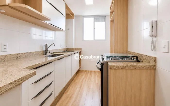 Apartamento com 02 quartos para alugar no Condomínio Salamanca em Sorocaba/SP.