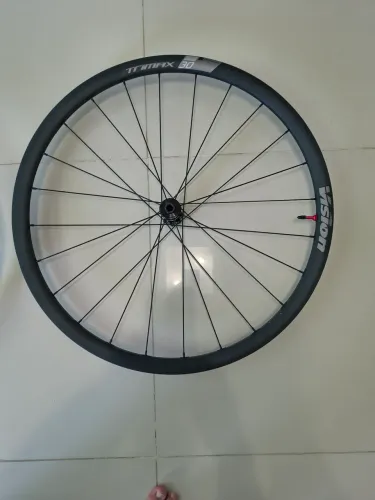 Rodas Vision trimax30 em excelente estado de conservação já com válvula fita pra tubless 