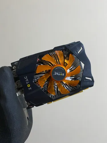 Placa de vídeo Nvidia GTX 650 TI 2GB Zotac