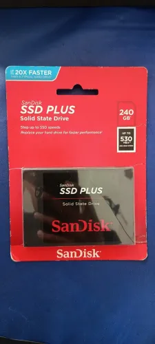 SSD SanDisk Plus de 240 GB SATA III Interno 2.5"