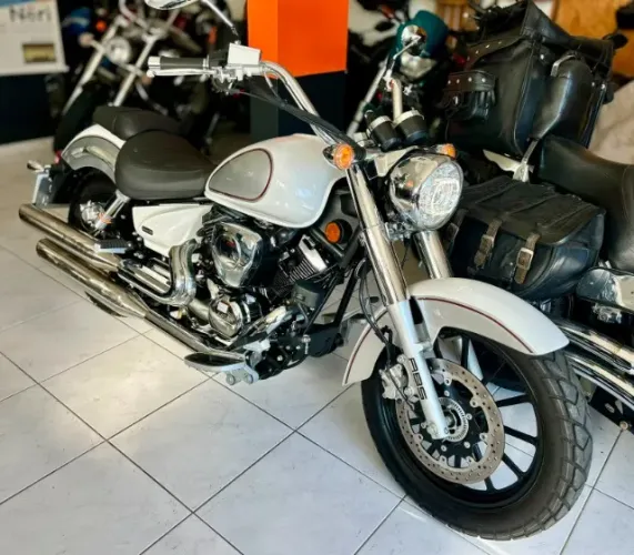 Custom de 250cc Denver única dona bx km consulte troca