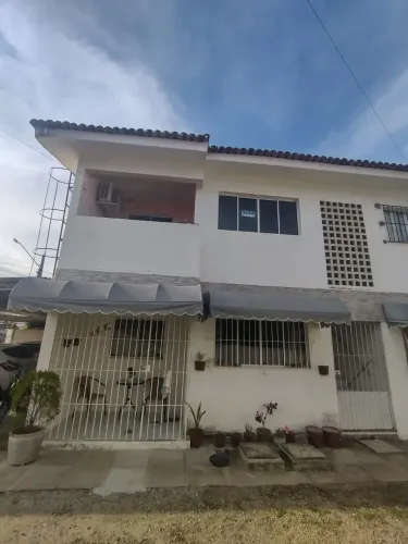 Casa à venda no RUA NEPAL, 238 - NOSSA SENHORA DO Ó, PAULISTA - PE, PAU AMARELO, Paulista,