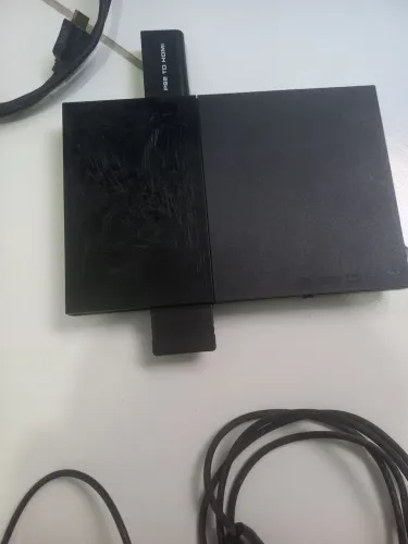Vendo Playstation 2 funcionando, mas a entrada do adaptador de controle do jogador 1 ruim