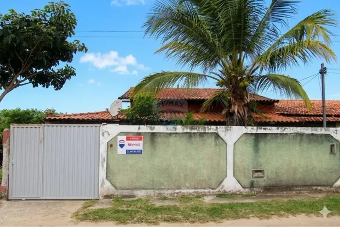 Casa à venda 4 quartos, no Condomínio Sol Caliente, na Rua do Fogo, São Pedro da Aldeia/RJ