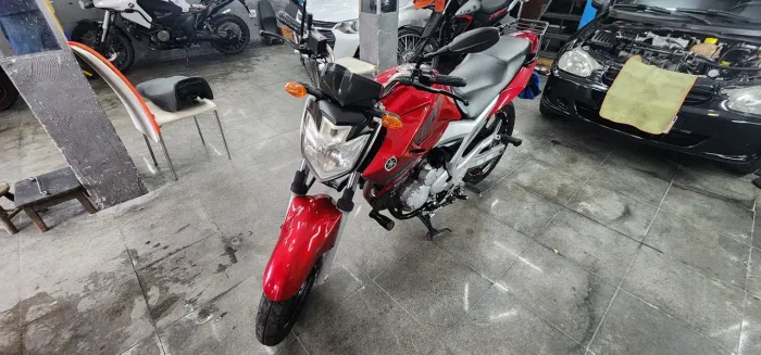 Yamha ys 250 fazer 2013
