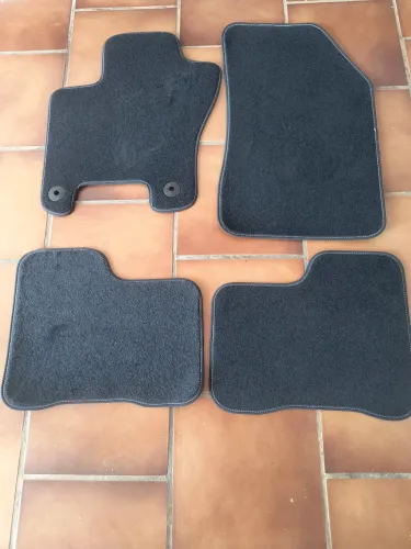 Jogo tapete jeep Renegade