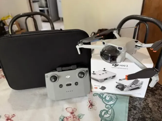 DJI Mini 3 Semi Novo - Usado Apenas 4 Vezes - Completo com Case e Caixa Original