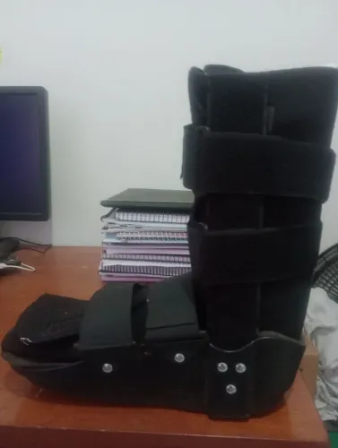 BOTA ORTOPÉDICA PRETA TAMANHO ÚNICO