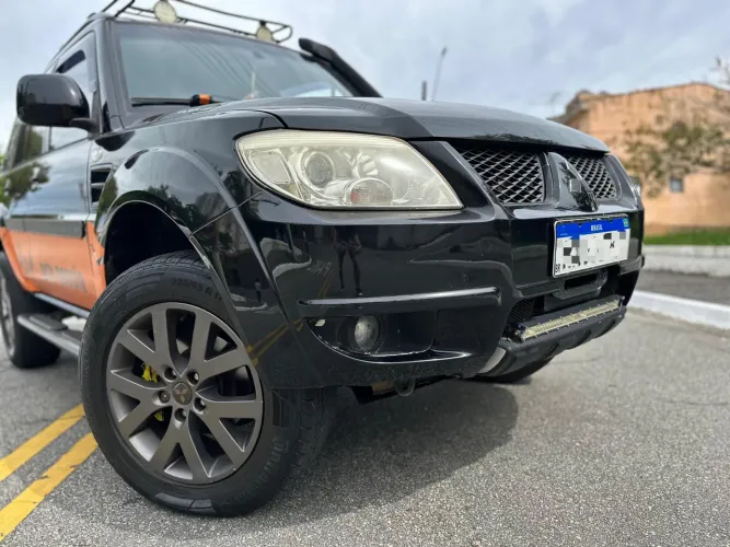 Mitsubishi Pajero TR4 2.0/ 2.0 Flex 16V 4X4 Aut. 2010