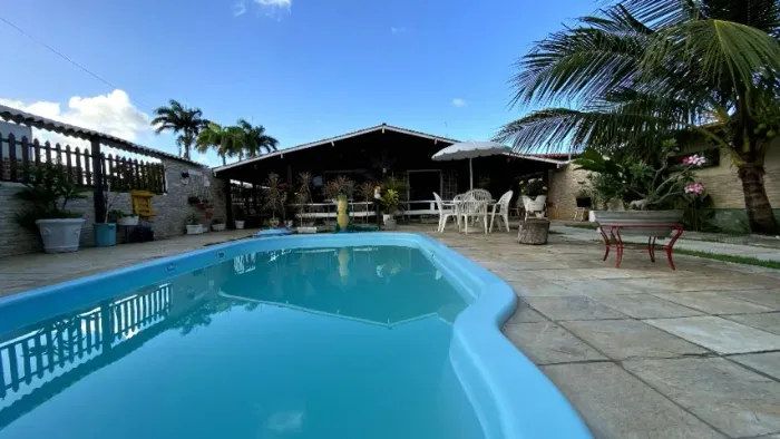 CASA DISPONÍVEL PARA VOCÊ EM SERRAMBI