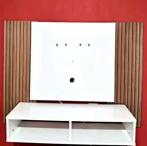 Painel para TV com Ripado e Rack