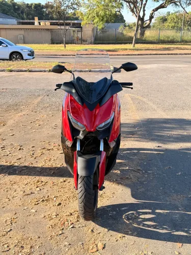Yamaha Xmax 250 ano 2023