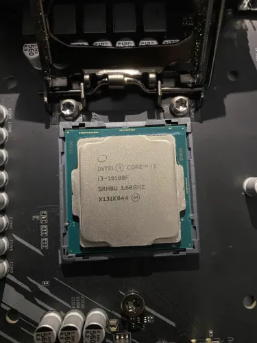 Processador Intel Core i3-10100F 4 Núcleos 8 Threads